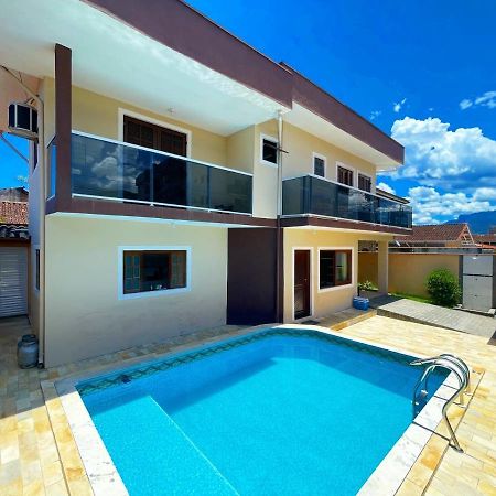 הוילה אובטובה Casa Centro Com Piscina מראה חיצוני תמונה