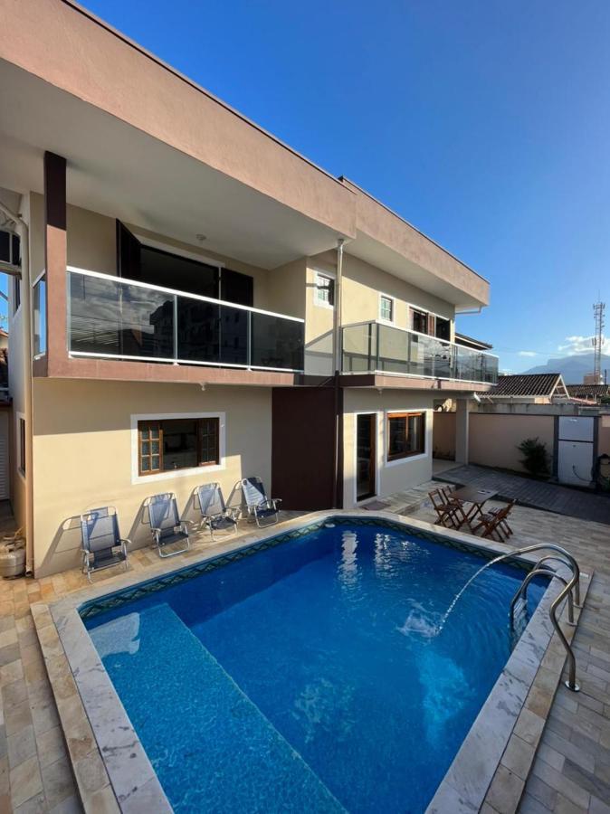 הוילה אובטובה Casa Centro Com Piscina מראה חיצוני תמונה